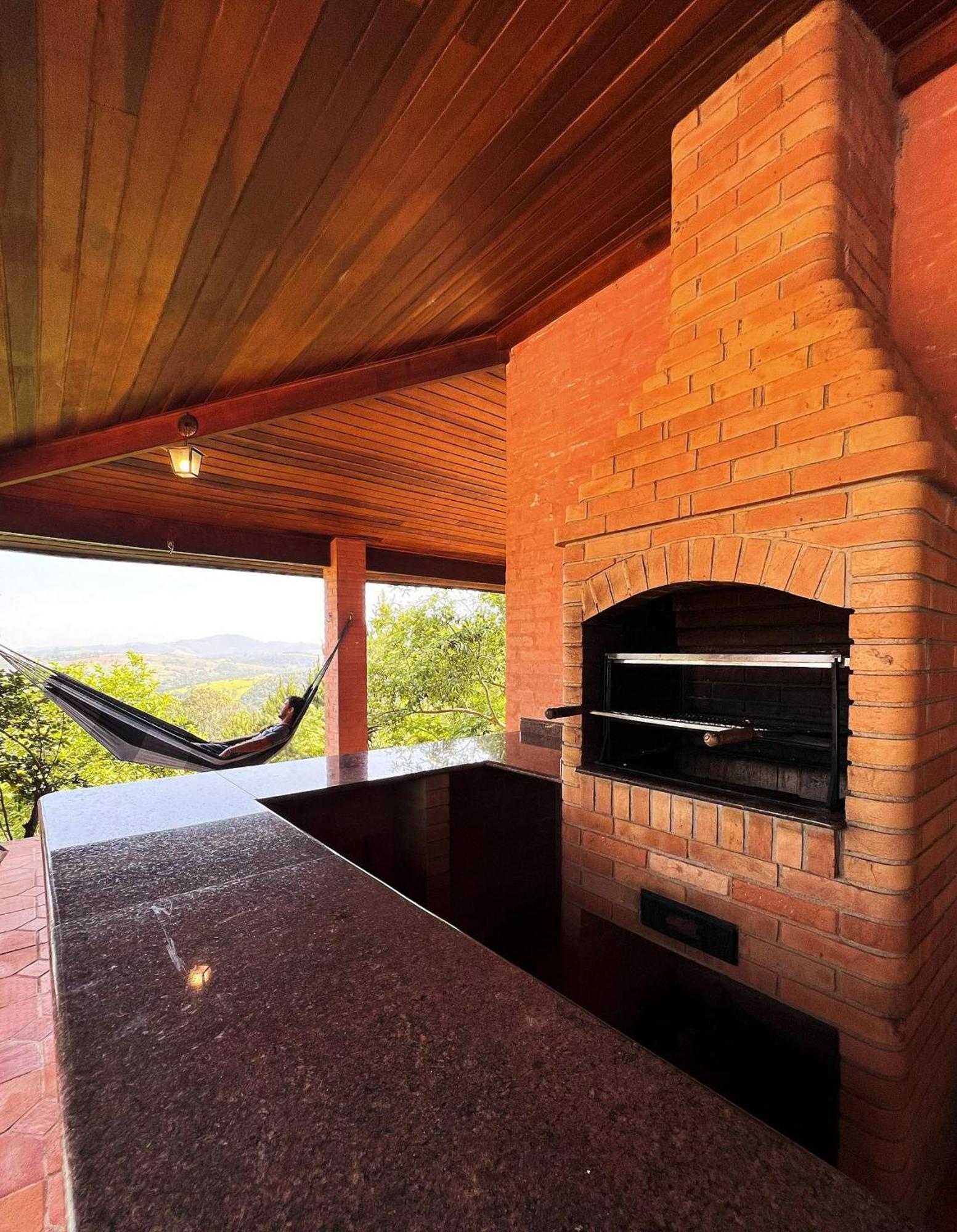 Casa De Campo Araxa Na Montanha Com Piscina Piracaia Exteriér fotografie
